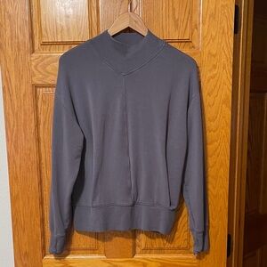 Athleta women’s plum Crewneck lightweight Sweatshirt